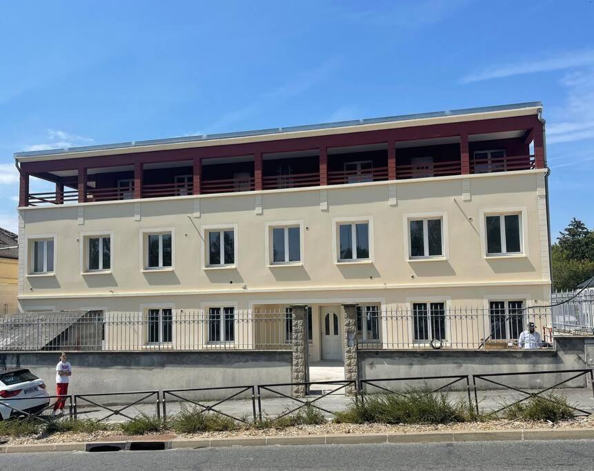 F3 Entier J - Proche Roissy-Villepinte-Paris Villiers-le-Bel Dış mekan fotoğraf