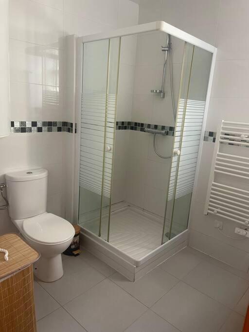F3 Entier J - Proche Roissy-Villepinte-Paris Villiers-le-Bel Dış mekan fotoğraf